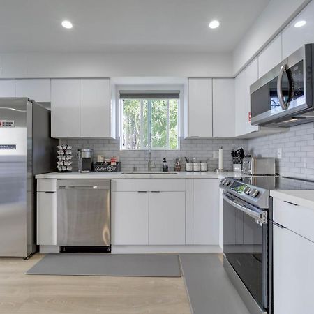 Modern Apartment In Studio City Los Angeles Exterior photo