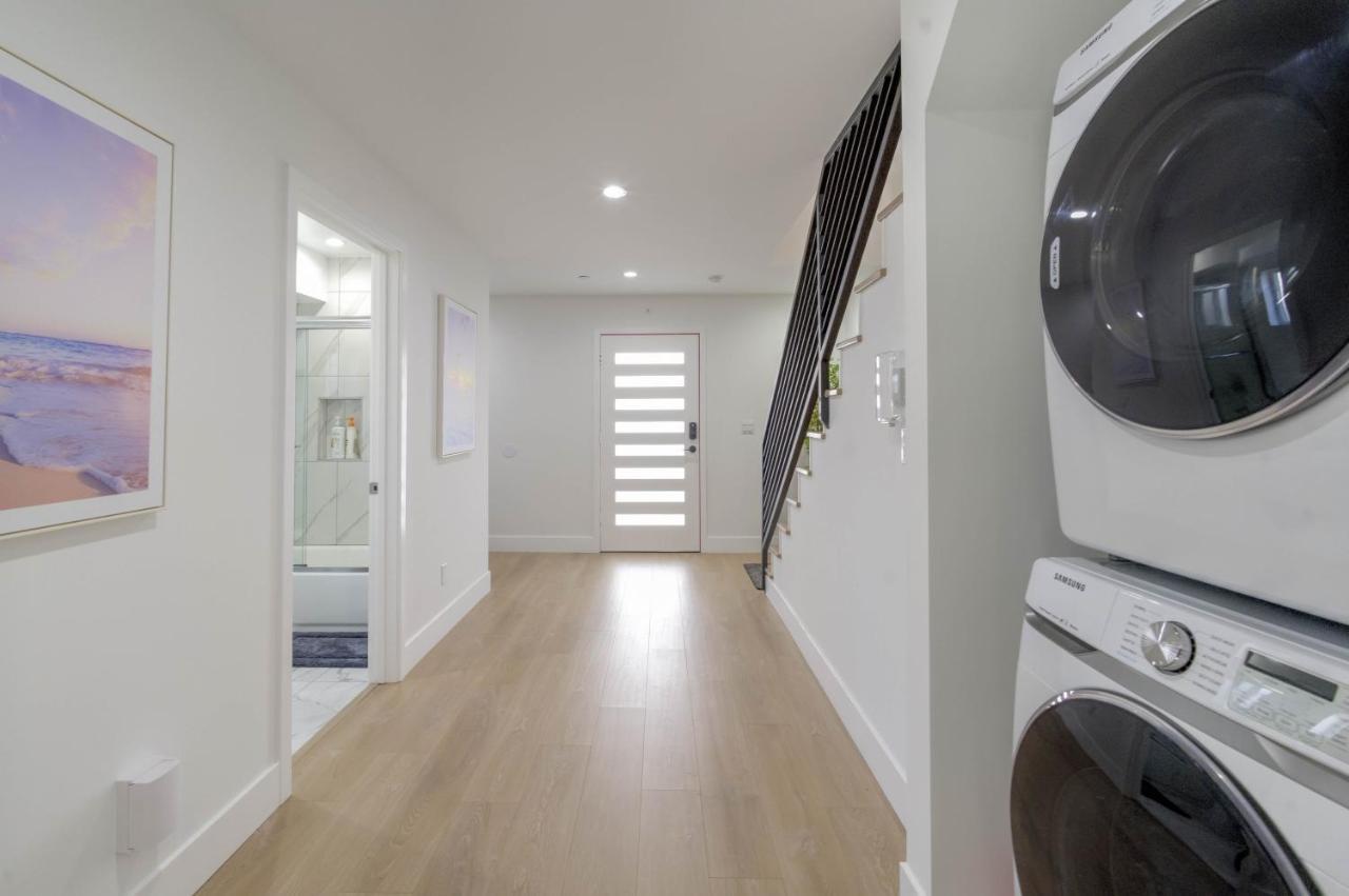Modern Apartment In Studio City Los Angeles Exterior photo